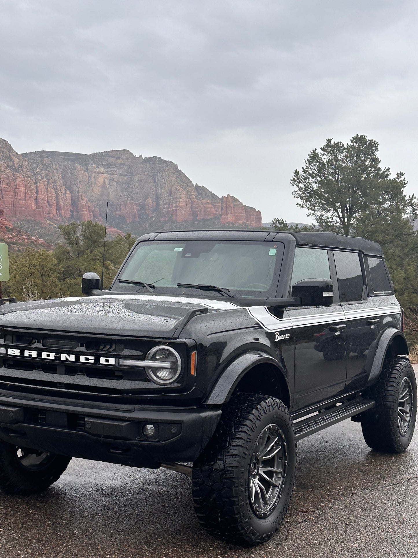 Ford Bronco Black